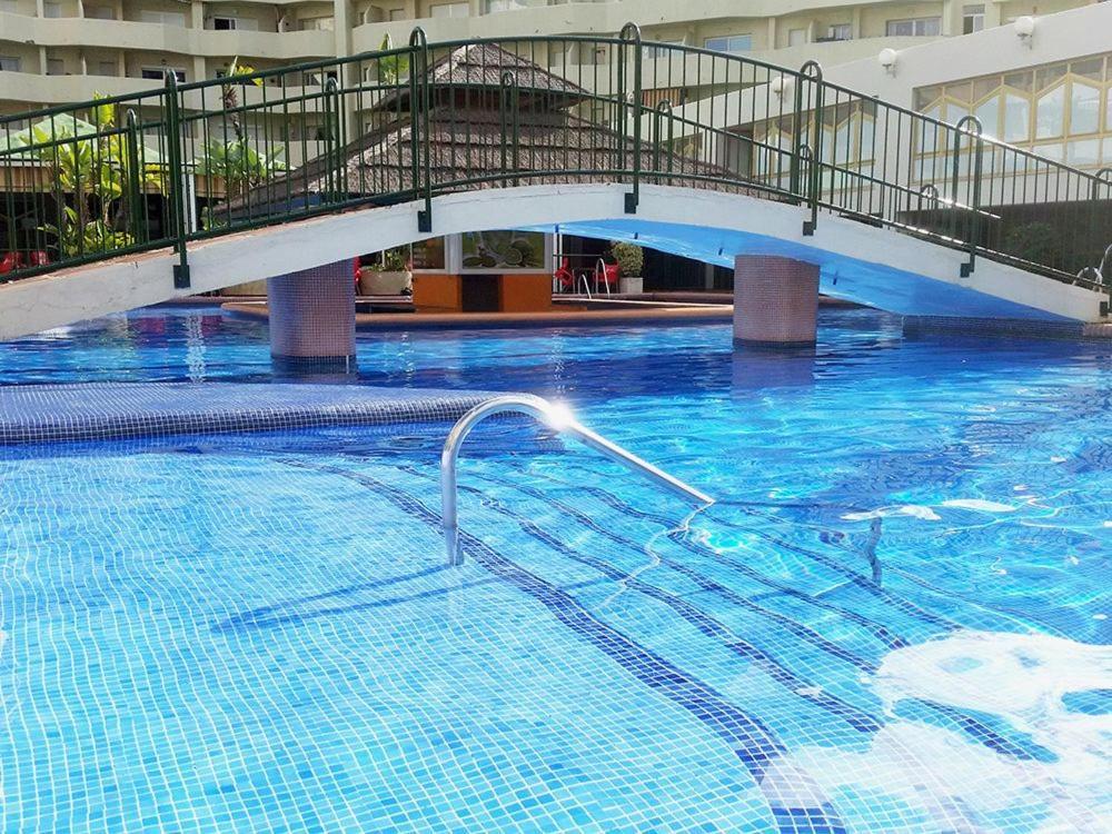 Apartamento Estudio Benalbeach Primera Linea De Playa