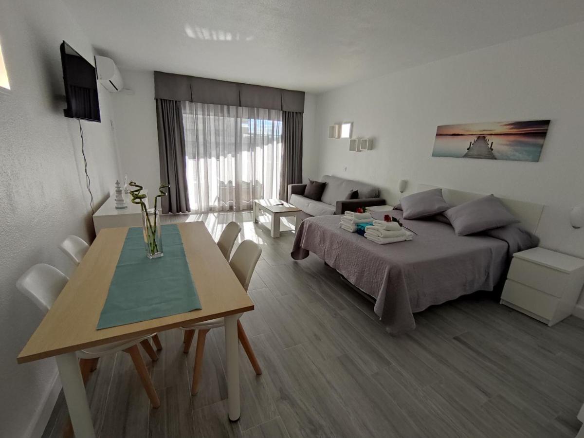 Estudio Benalbeach Primera Linea De Playa Apartamento *