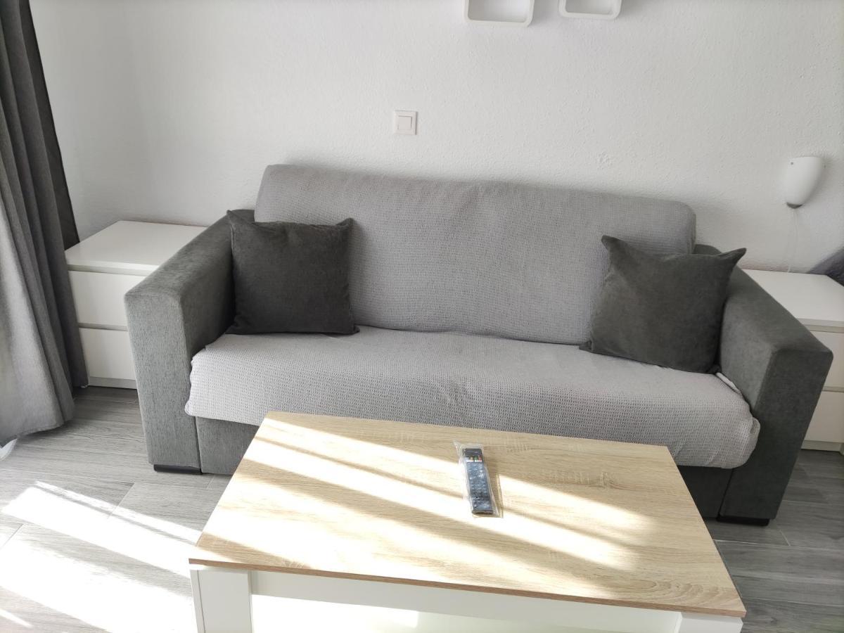 Apartamento Estudio Benalbeach Primera Linea De Playa Benalmádena