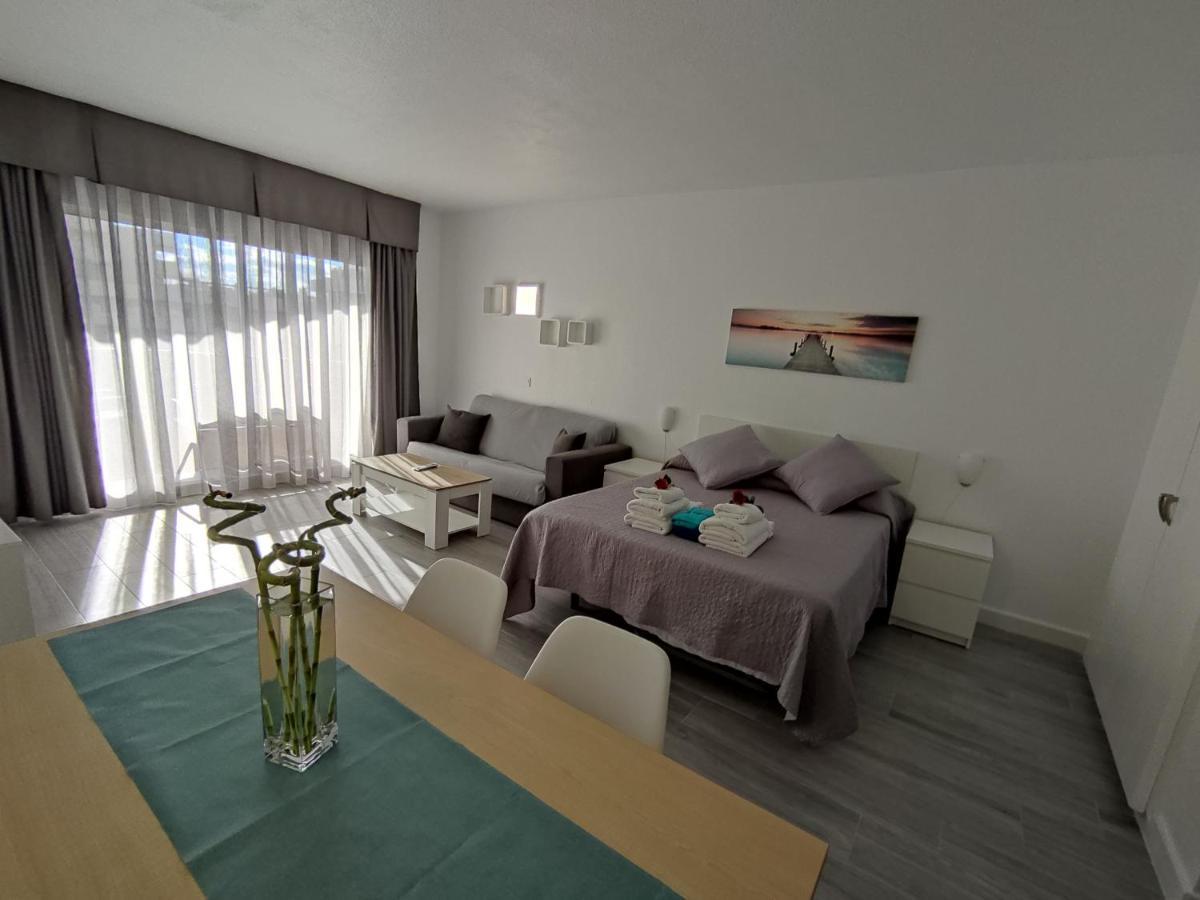 Estudio Benalbeach Primera Linea De Playa Benalmádena
