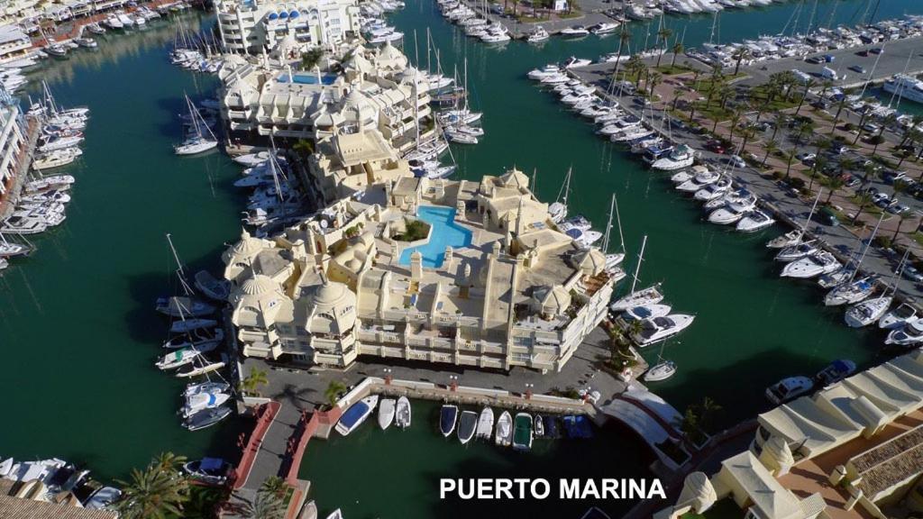 Apartment Estudio Benalbeach Primera Linea De Playa